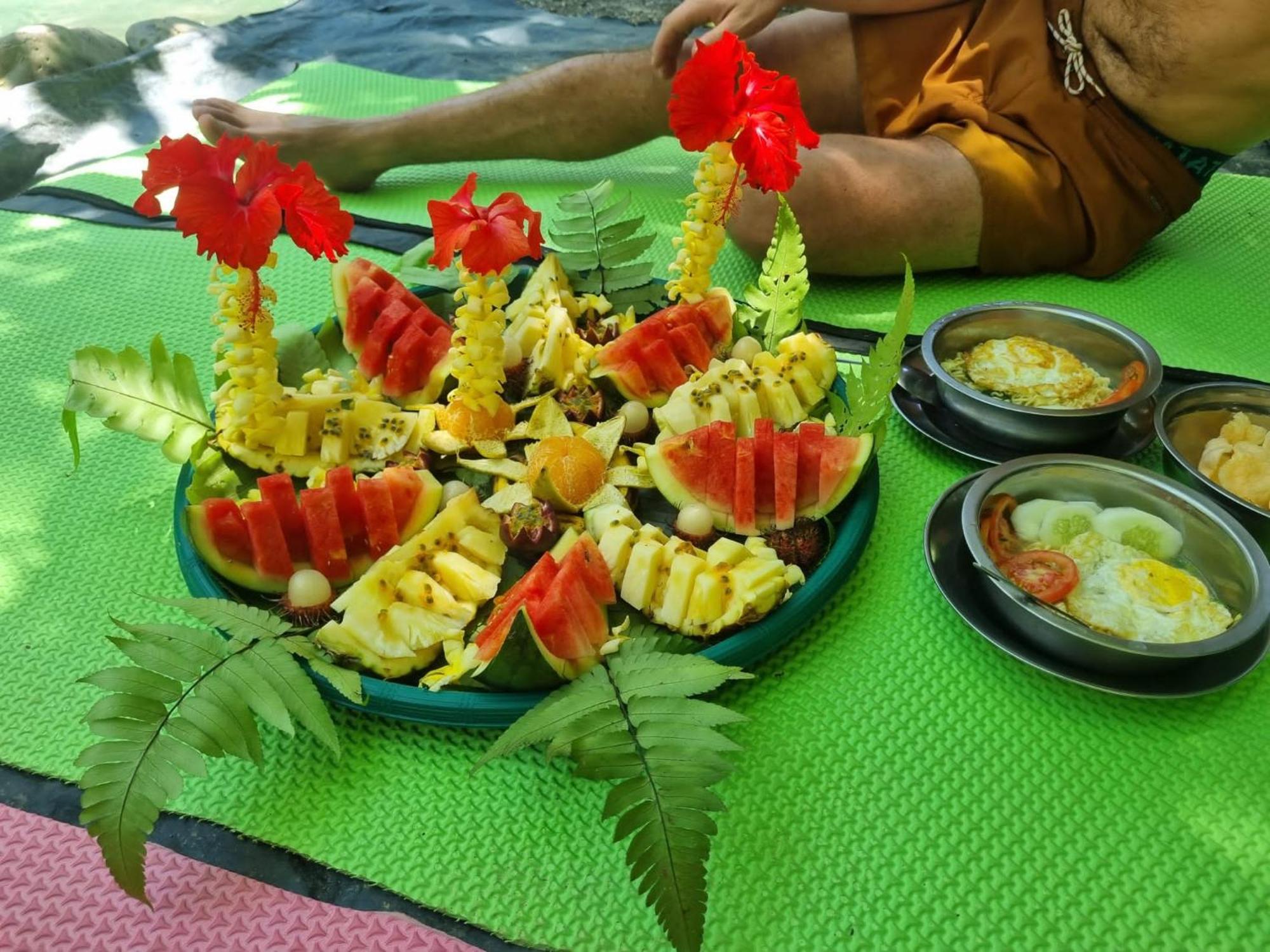 Lucky Bamboo'Bungalows-Resto And Orangutan Jungle Trekking Tours Bukit Lawang Extérieur photo